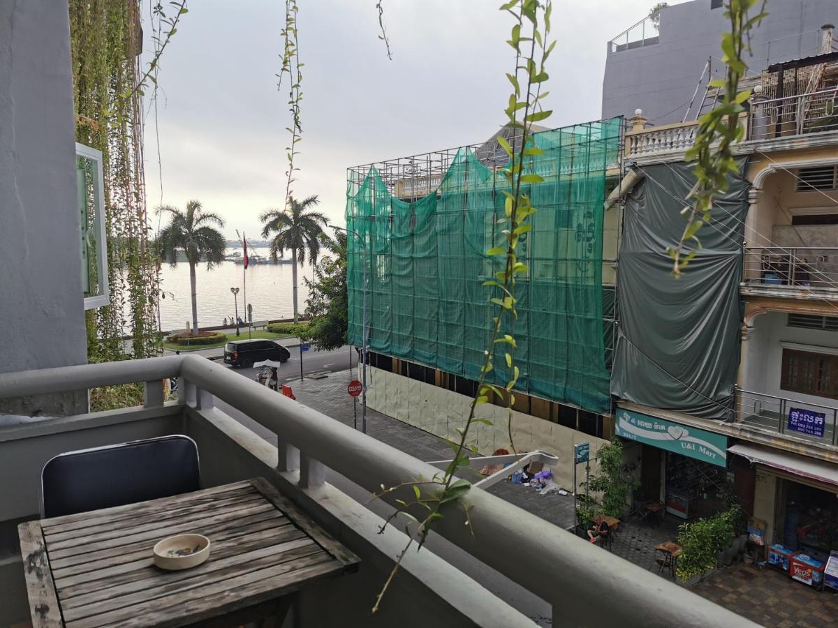 Sovanphum Guesthouse And Restaurant Phnom Penh Room photo