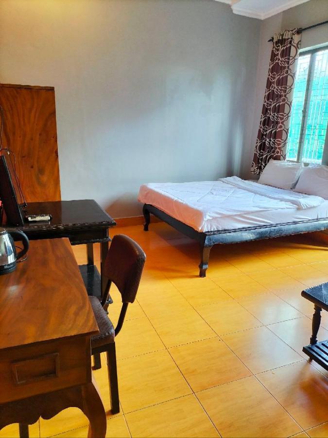 Sovanphum Guesthouse And Restaurant Phnom Penh Room photo